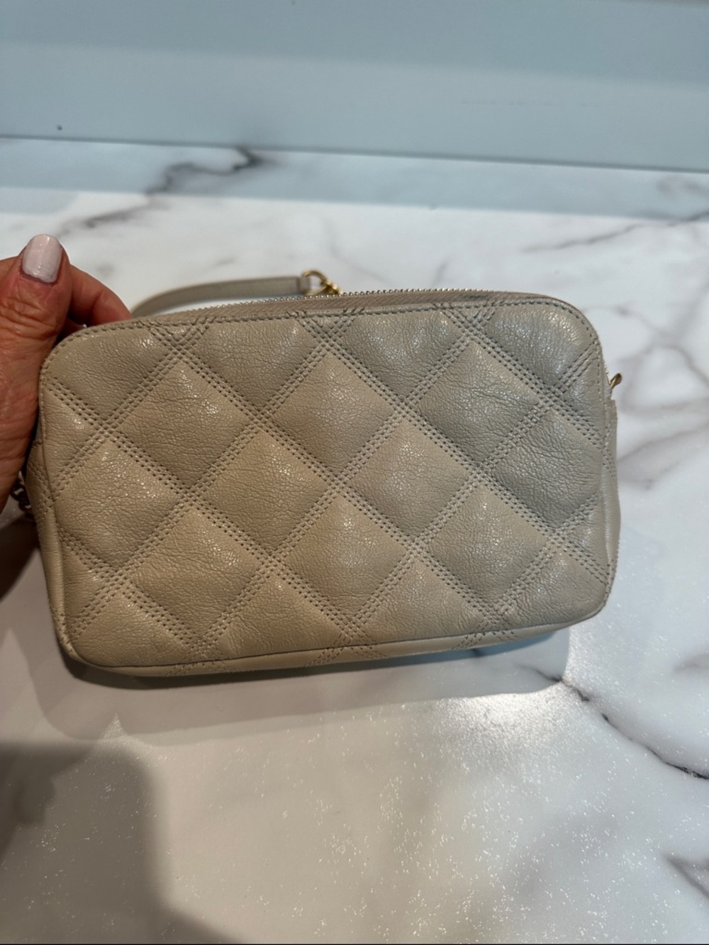 Saint Laurent Cream Quilted Leather Camera Bag with Gold Hardware - Picture 7 of 13